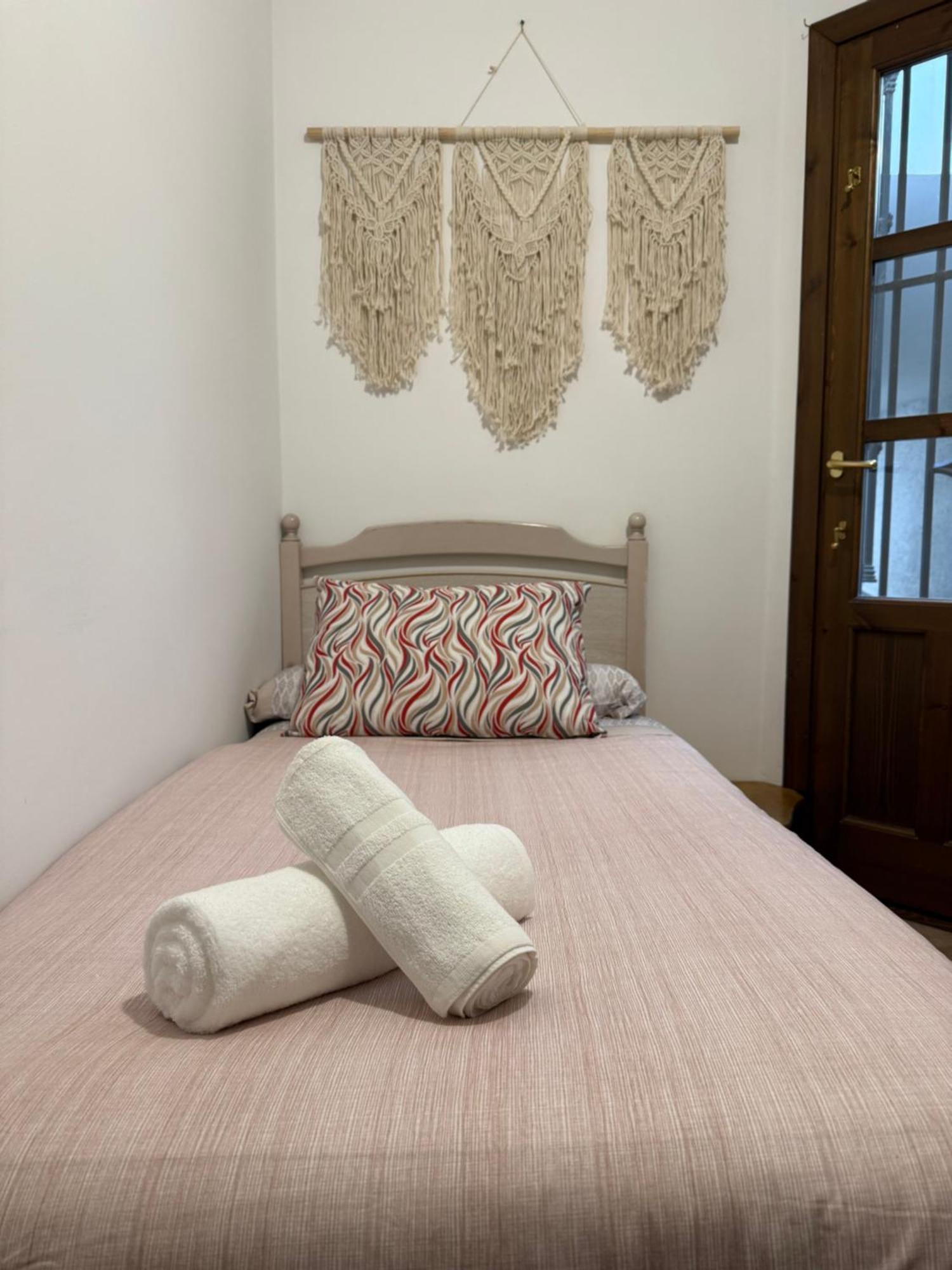 Charming Albaicin Patio Flat Free Onsite Parking Apartment Granada Exterior foto