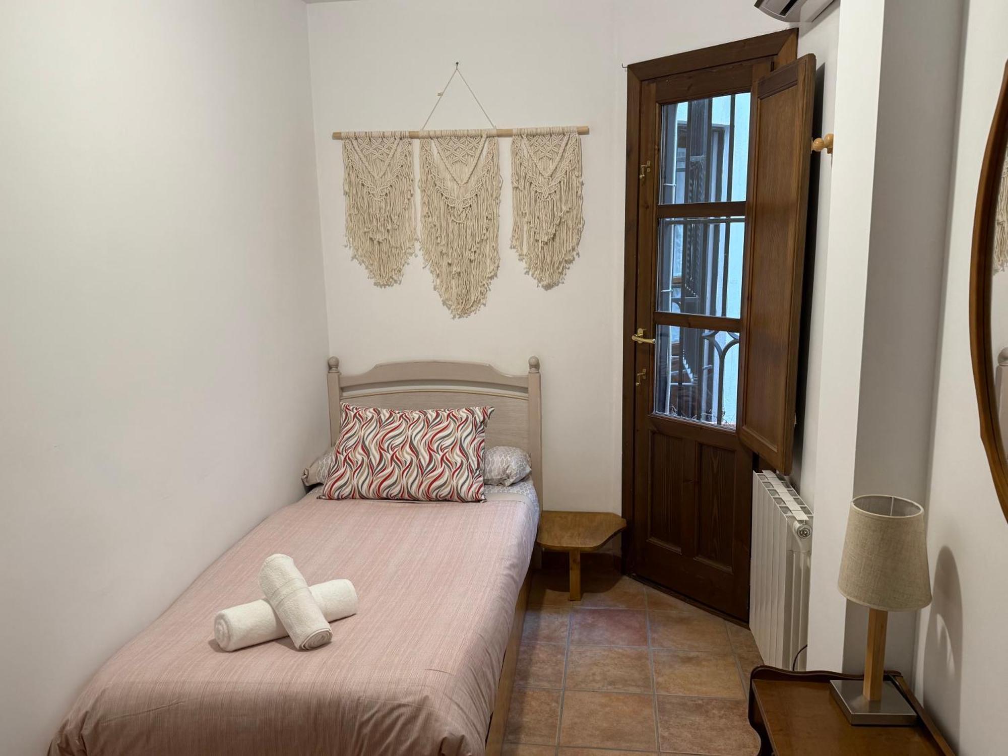 Charming Albaicin Patio Flat Free Onsite Parking Apartment Granada Exterior foto